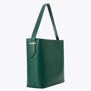 BEIS x Wicked Tote in Wicked Green